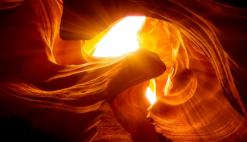 凯发天生一触即发制药盛装参展2024西鼎会，共绘健康产业新蓝图！